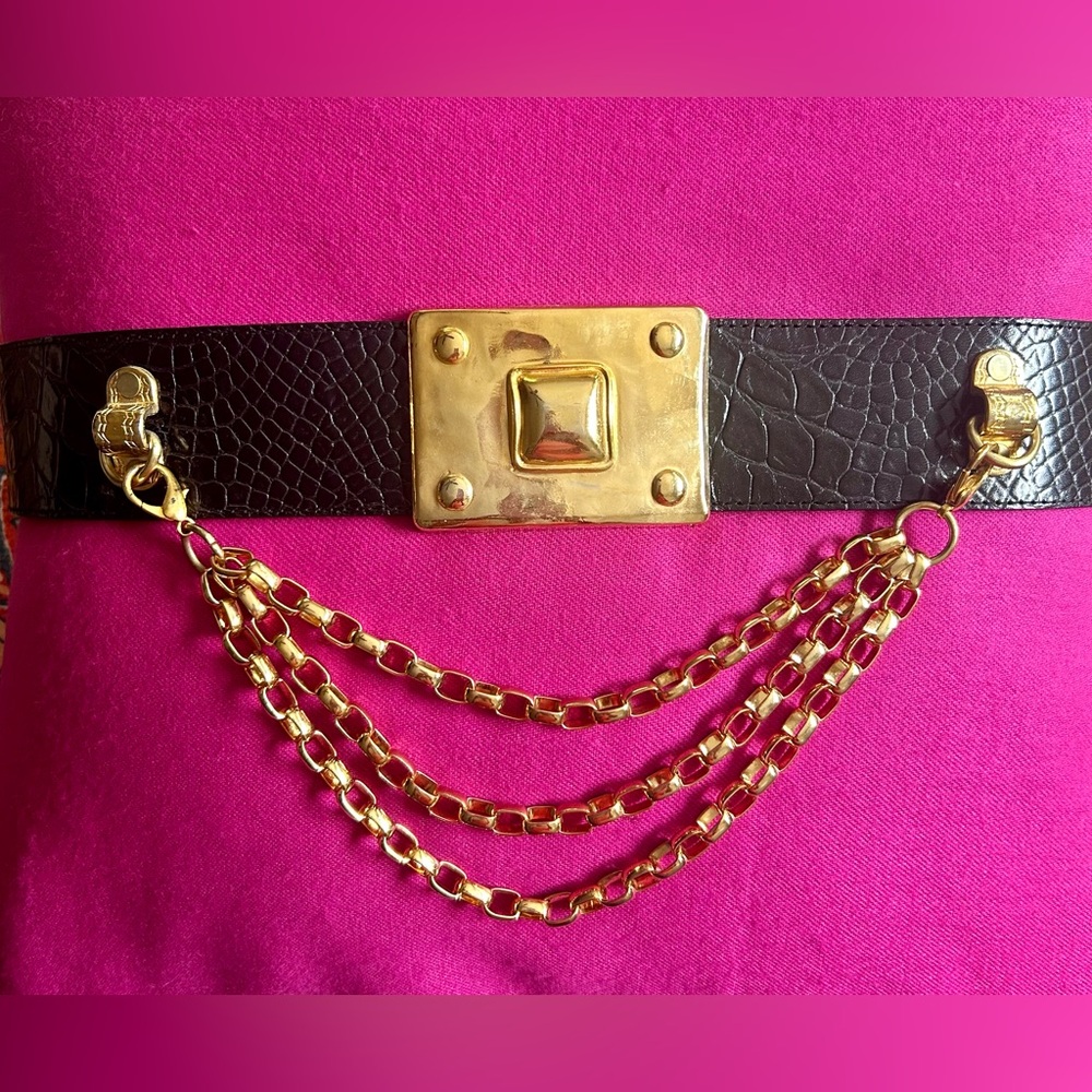 Vintage Streets Ahead Belt with Brass Medallion, Gold Chains